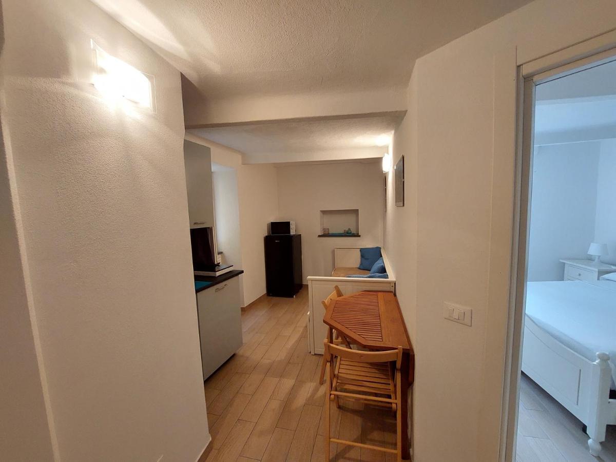 Mariasole Rooms Вернацца Екстер'єр фото