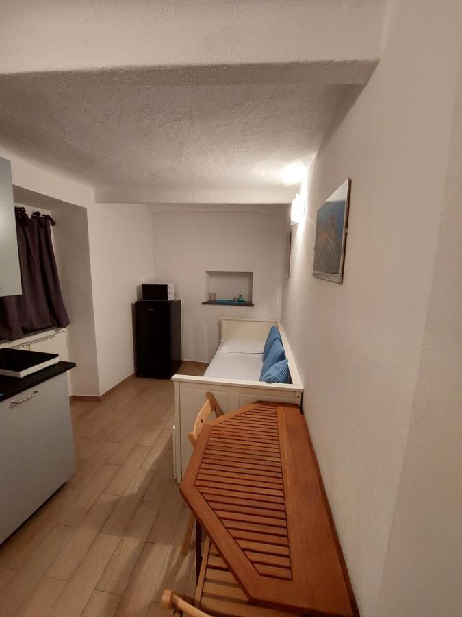 Mariasole Rooms Вернацца Екстер'єр фото